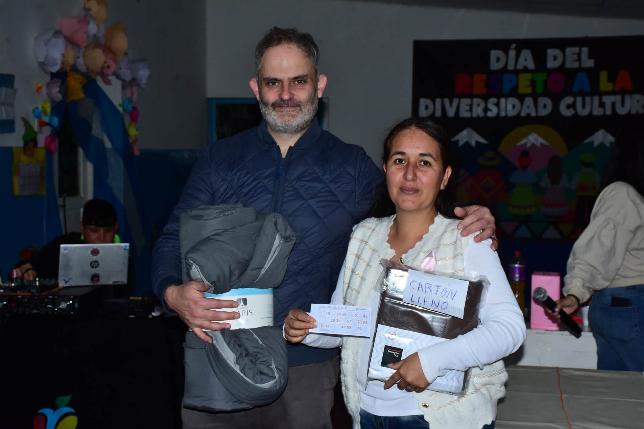 ¡𝐆𝐑𝐀𝐍 𝐁𝐈𝐍𝐆𝐎 𝐏𝐎𝐑 𝐄𝐋 𝐃𝐈́𝐀 𝐃𝐄 𝐋𝐀 𝐌𝐀𝐃𝐑𝐄 𝐄𝐍 𝐆𝐎𝐁𝐄𝐑𝐍𝐀𝐃𝐎𝐑 𝐂𝐈𝐕𝐈𝐓!